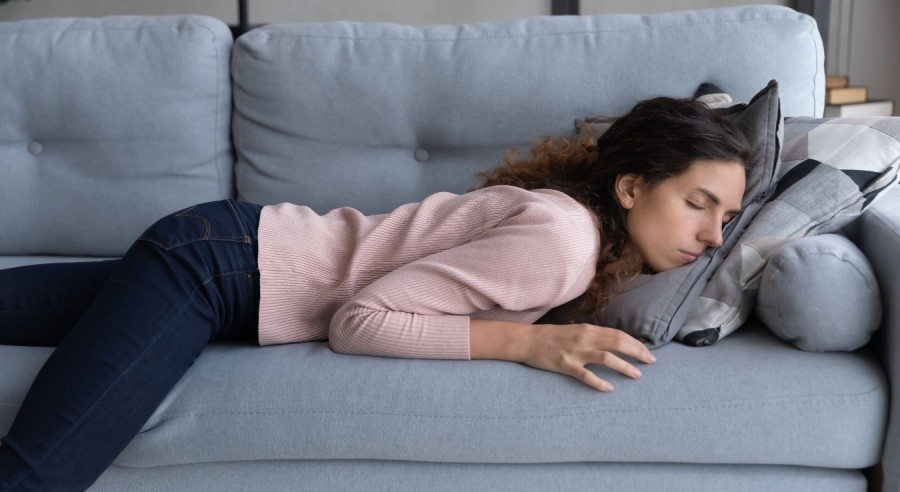 Jakie są główne objawy osłabienia organizmu? Najważniejsze informacje